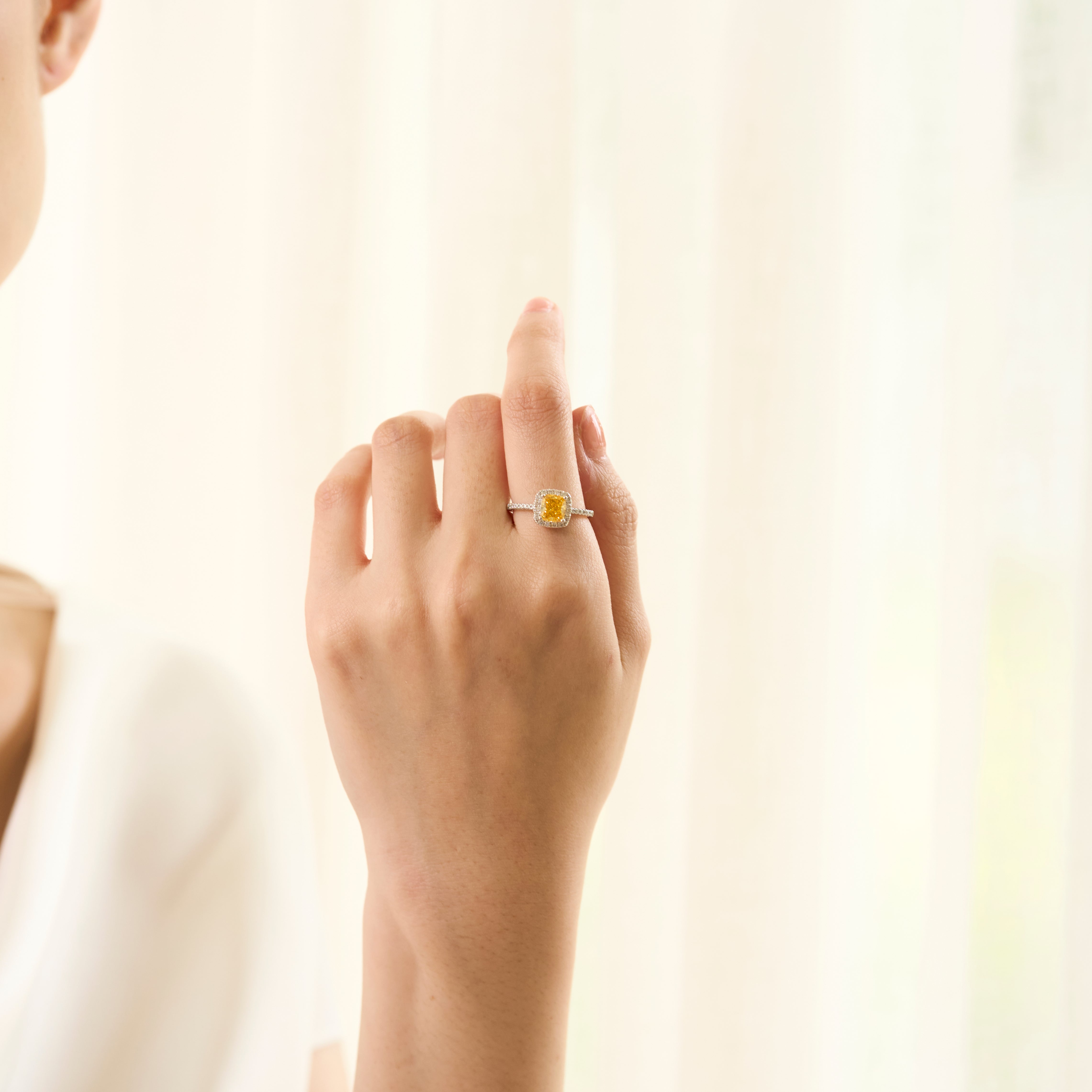 Cusion Cut Fancy Vivid Yellow Diamond Ring