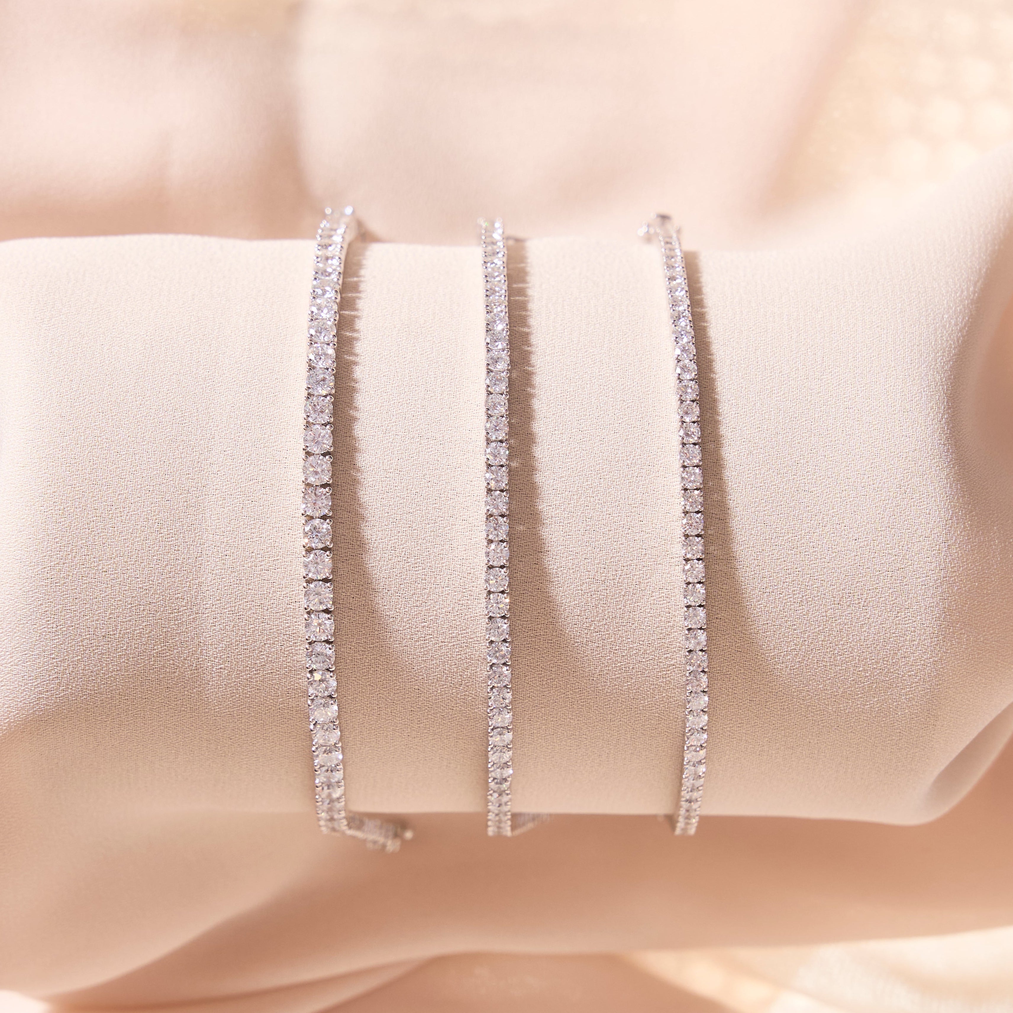 Solaris Round Brilliant Diamond Tennis Bracelet