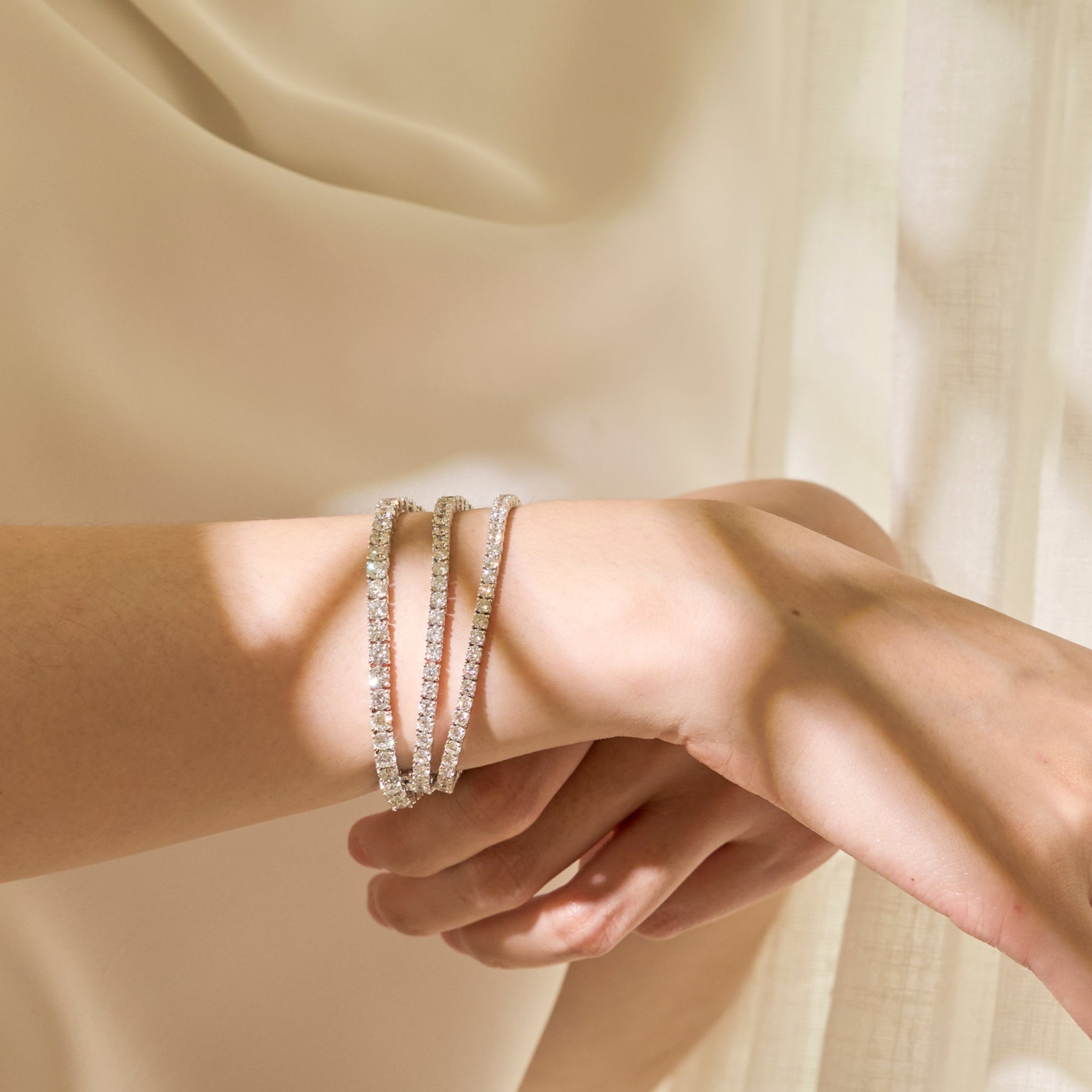 Solaris Round Brilliant Diamond Tennis Bracelet